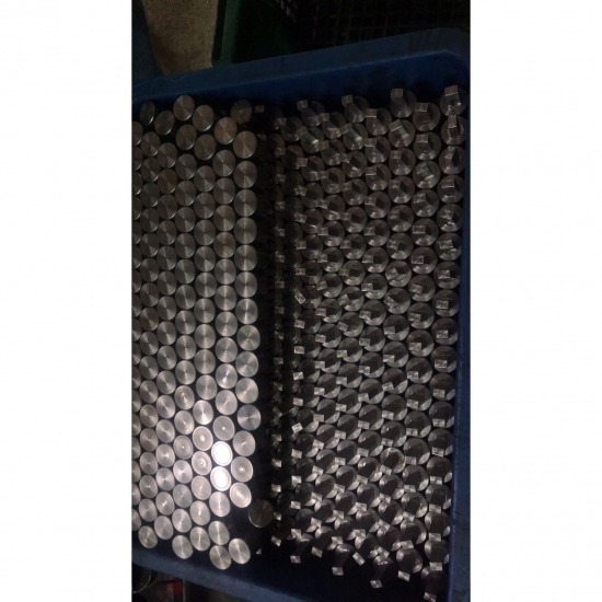 รับผลิตชิ้นงานโลหะ - ห้างหุ้นส่วนจำกัด จีระนันท์ แมชชีน ทูลย์  - รับผลิตชิ้นงานโลหะ  รับผลิตชิ้นส่วนโลหะ  รับขึ้นรูปโลหะ  รับผลิตชิ้น ส่วน เครื่องจักร 